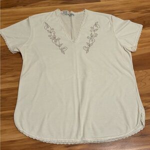 Fantastic NY | Hand Embroidered Short Sleeve Tee